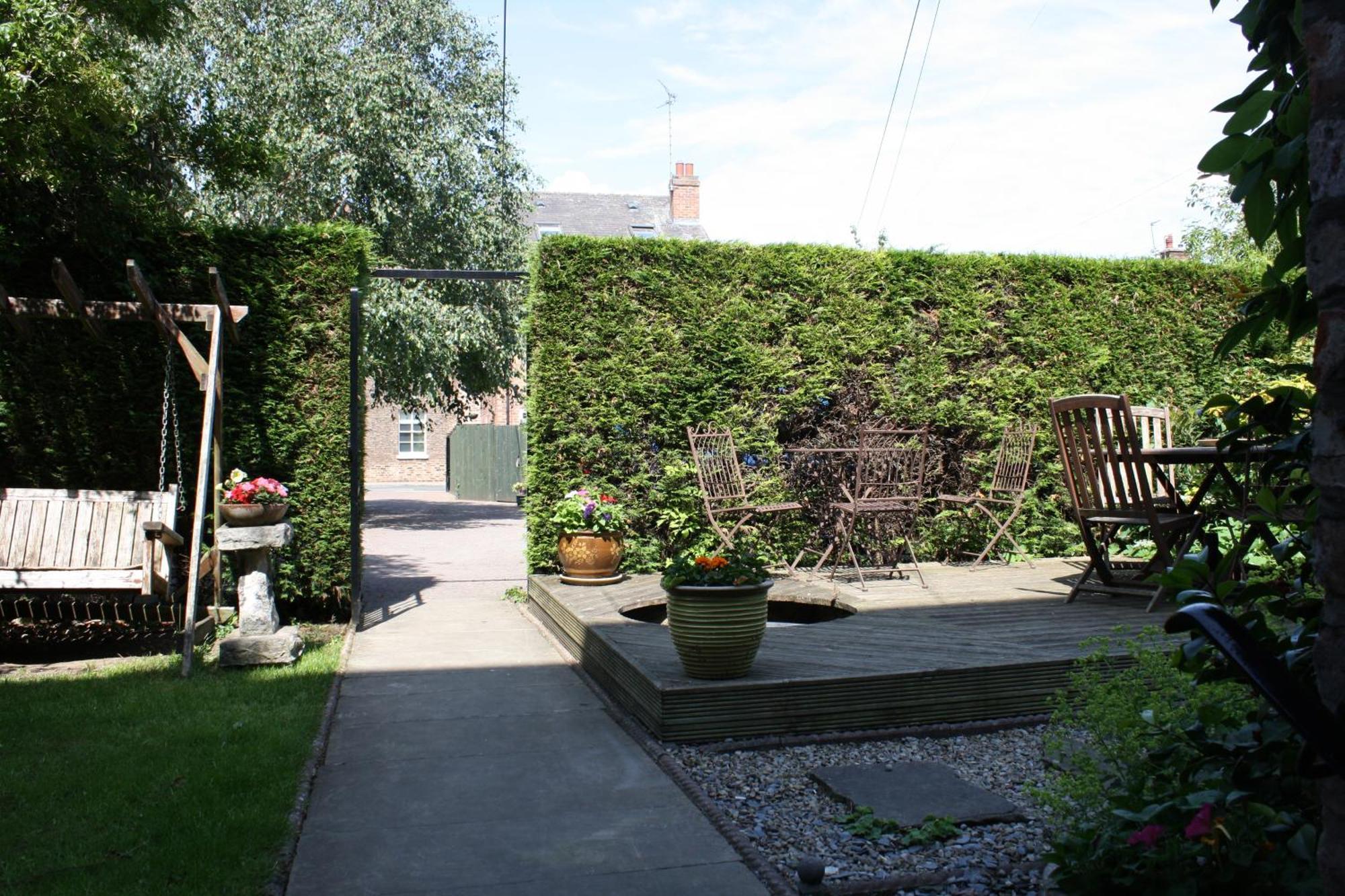 Holmwood House Guest Accommodation — Photos 1